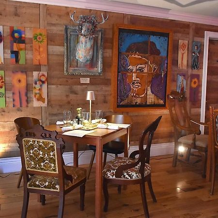 Meadowlark Motel With Restaurant & Bar 매기 벨리 외부 사진
