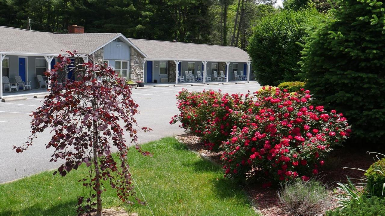 Meadowlark Motel With Restaurant & Bar 매기 벨리 외부 사진